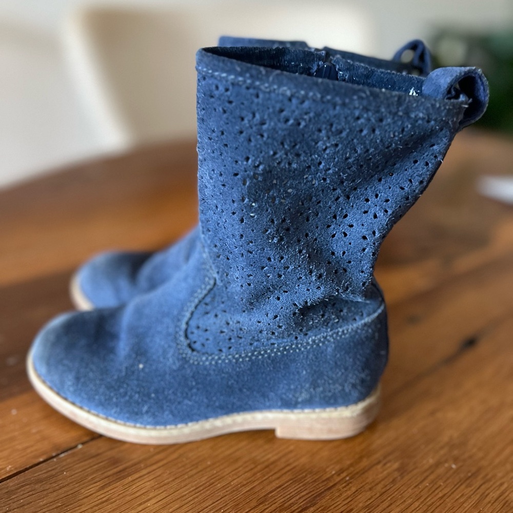 Hannah Andersson Navy Blue Girls Boots